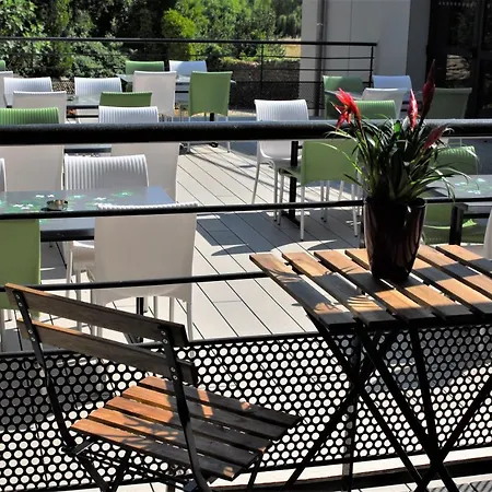 Les Terrasses Du Roc