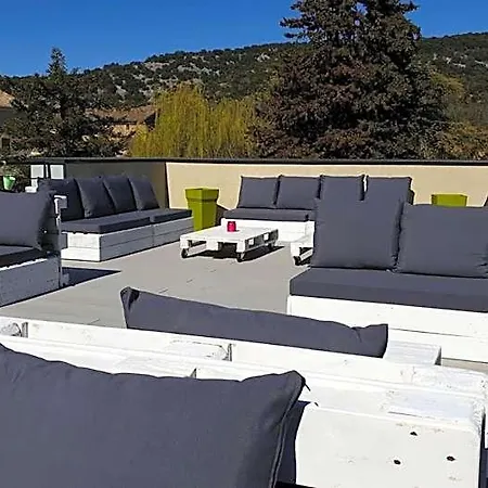 Les Terrasses Du Roc Saint-André-de-Roquepertuis